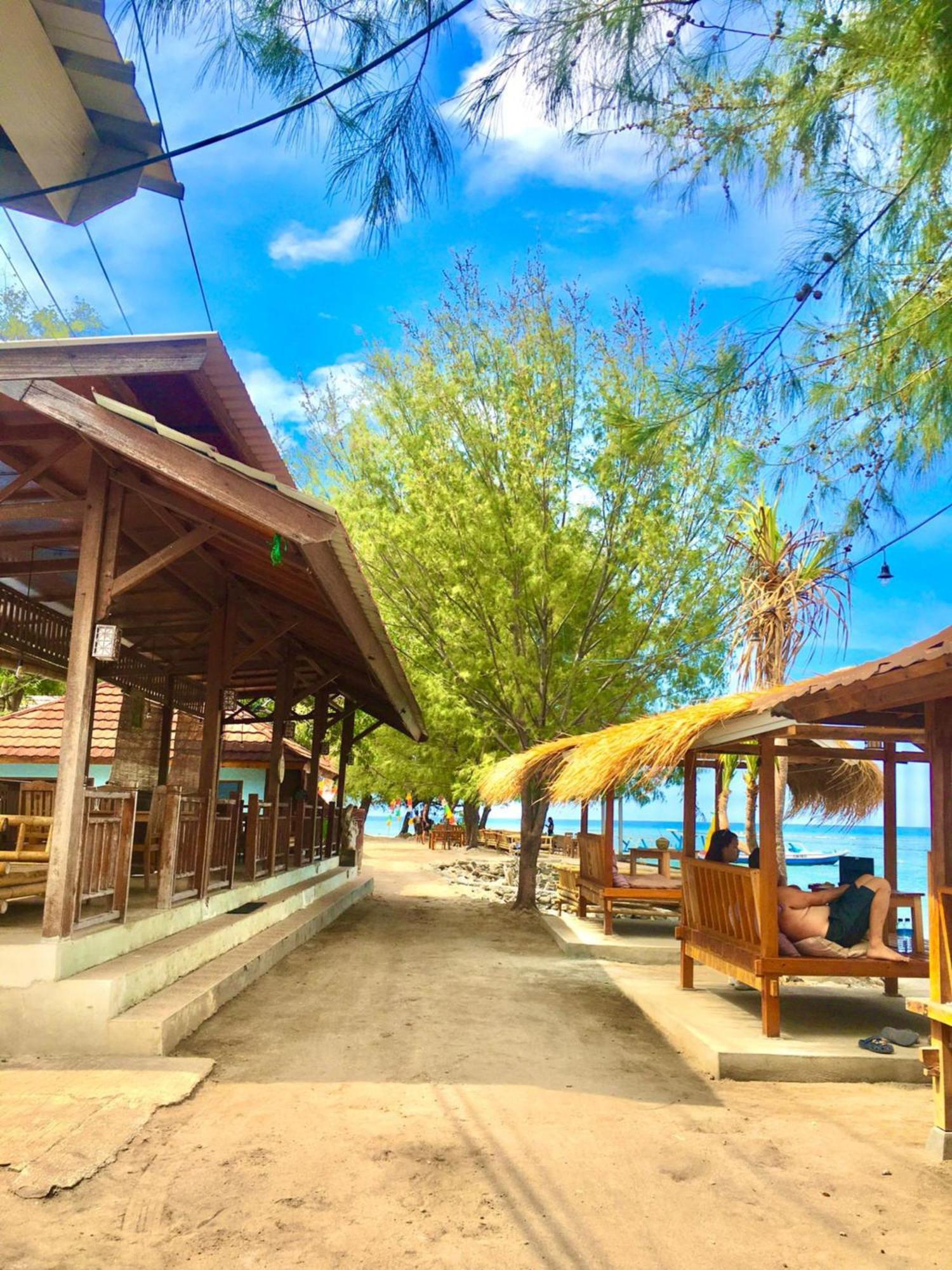 Gusung Indah Bungalow Gili Air Exterior foto