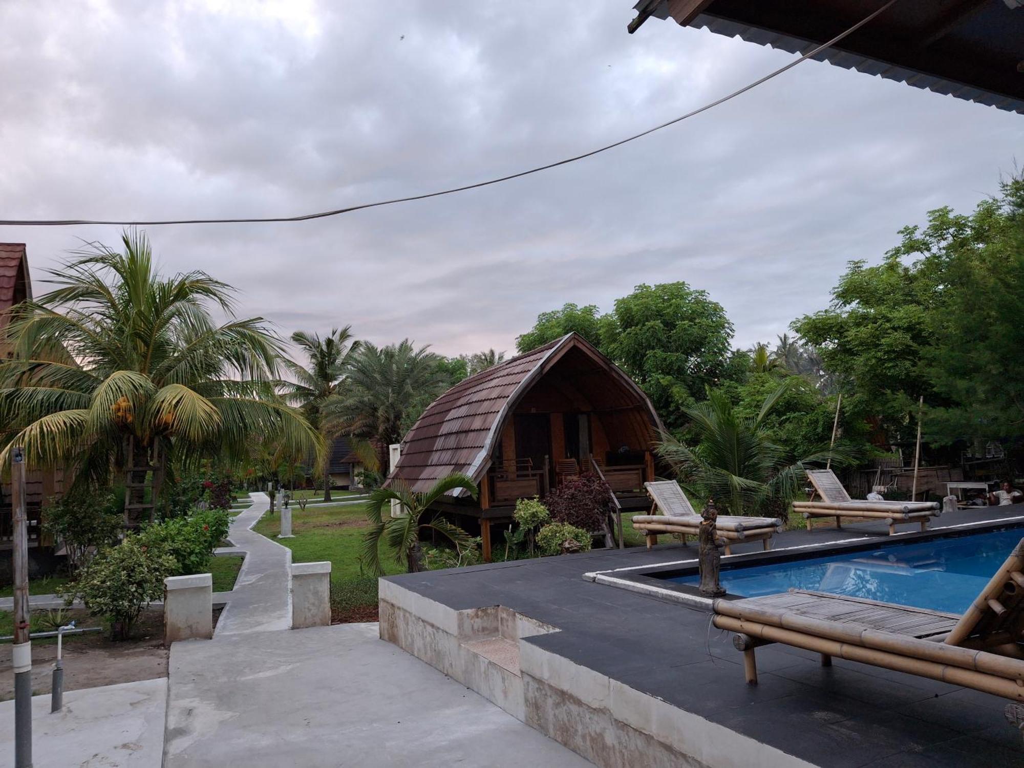 Gusung Indah Bungalow Gili Air Exterior foto